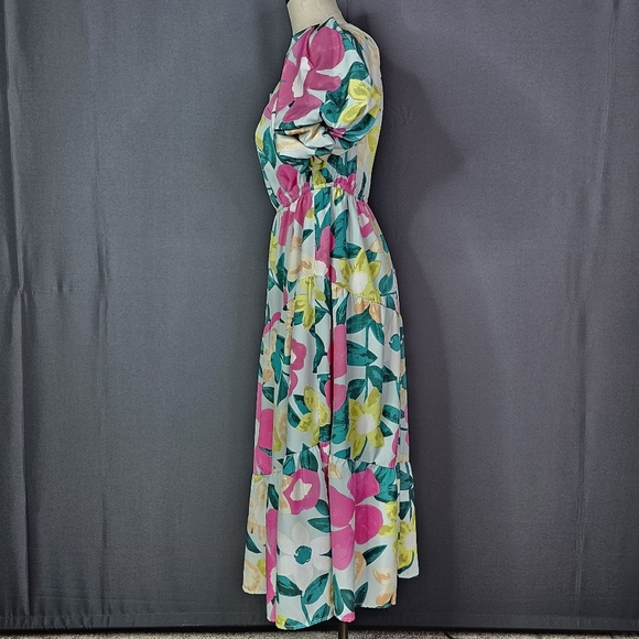 UMGEE MINT TIERED FLORAL PRINT NOTCHED PUFF SLEEVE MIDI DRESS - Picture 5 of 9